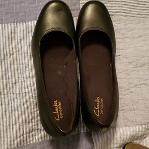 Clarks pumps